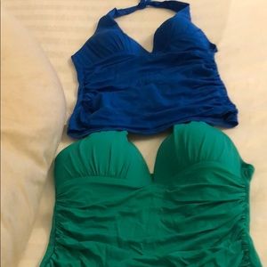 2 tankini tops no bottoms